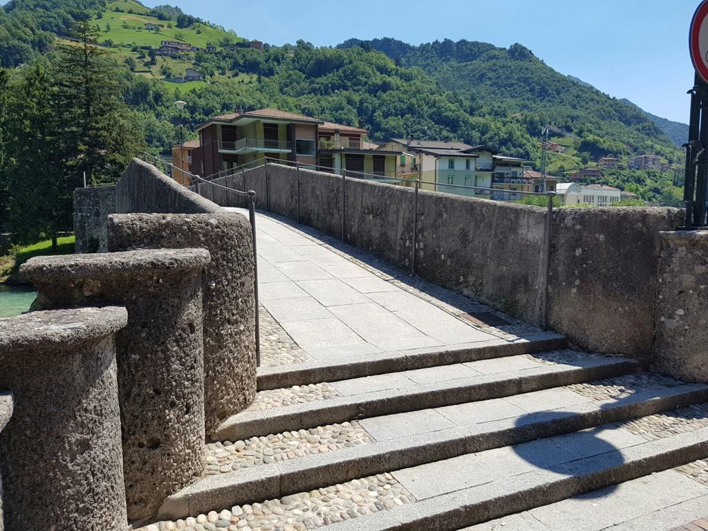 Villa Al Ponte Vecchio à San Pellegrino Terme Extérieur photo