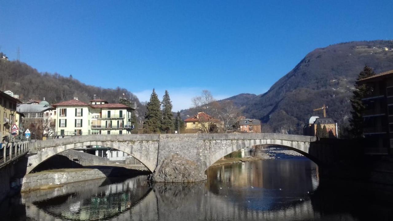 Villa Al Ponte Vecchio à San Pellegrino Terme Extérieur photo